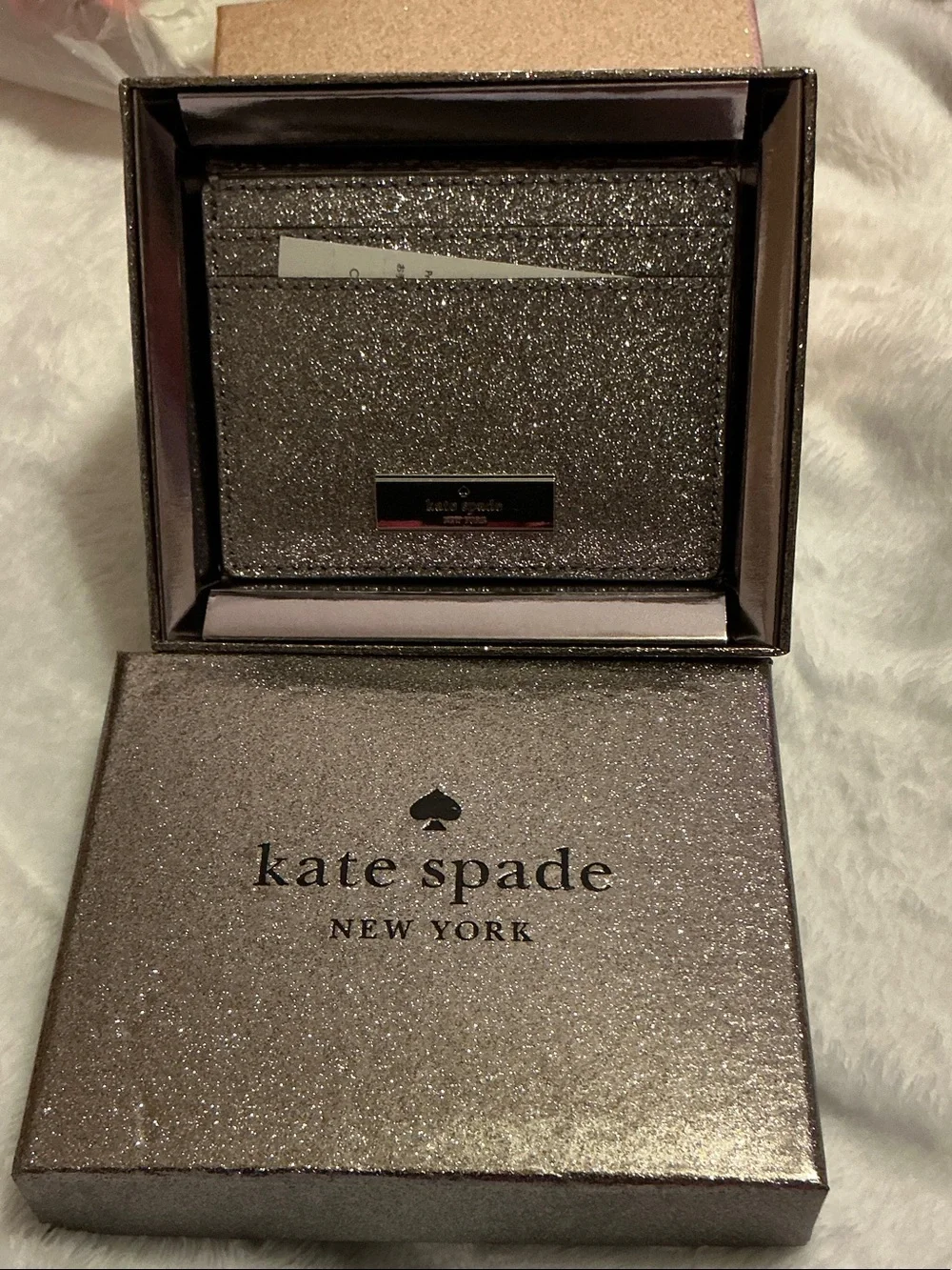 kate spade Glitter Silver Card Holder New in Box Absolutely Gorgeous 😍